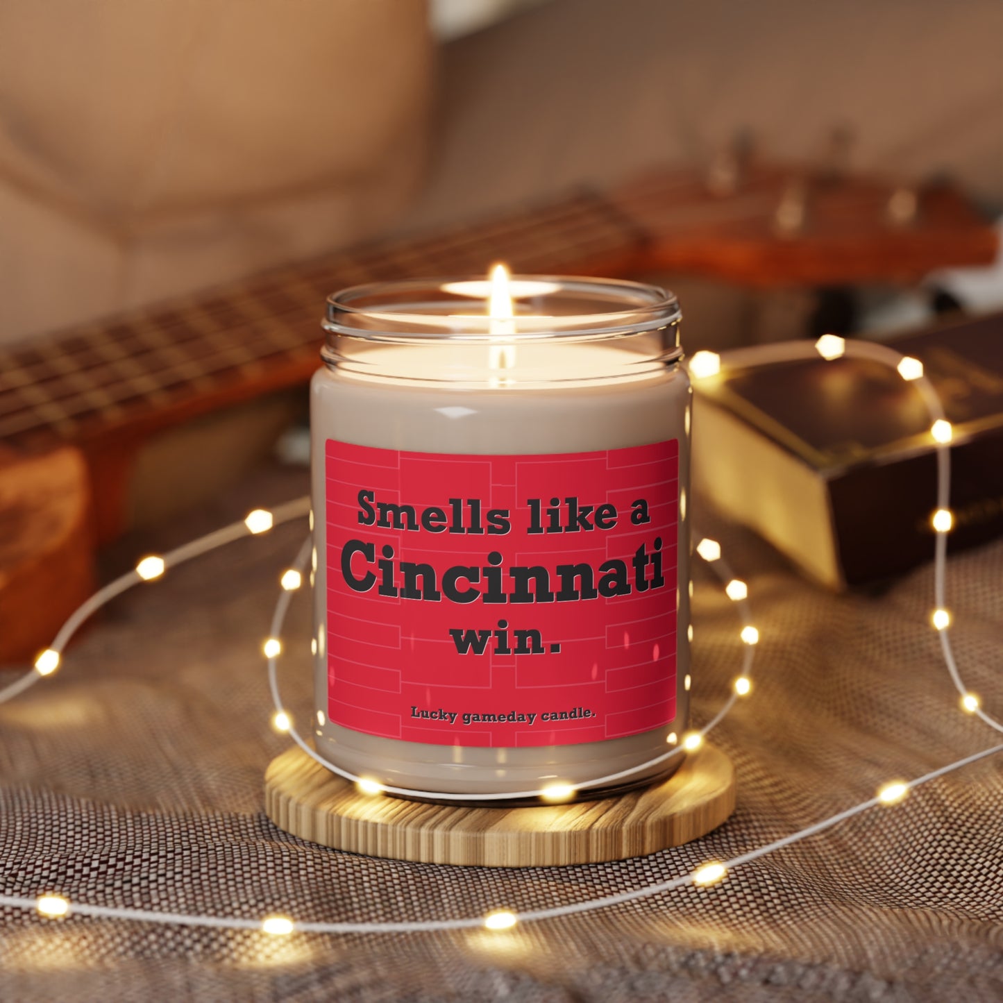 Cincinnati Basketball - "Smells like a Cincinnati win" scented candle (9 oz)