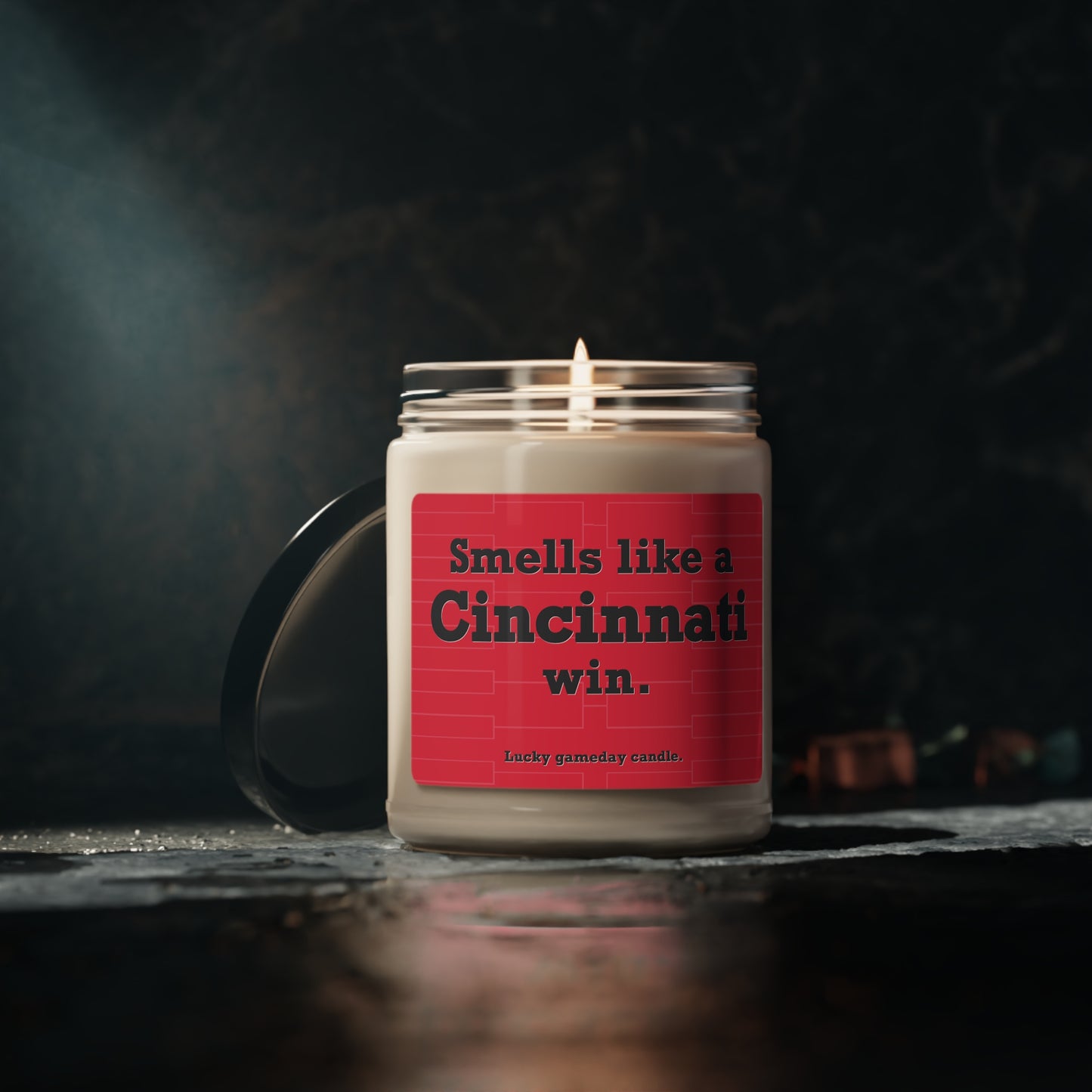 Cincinnati Basketball - "Smells like a Cincinnati win" scented candle (9 oz)