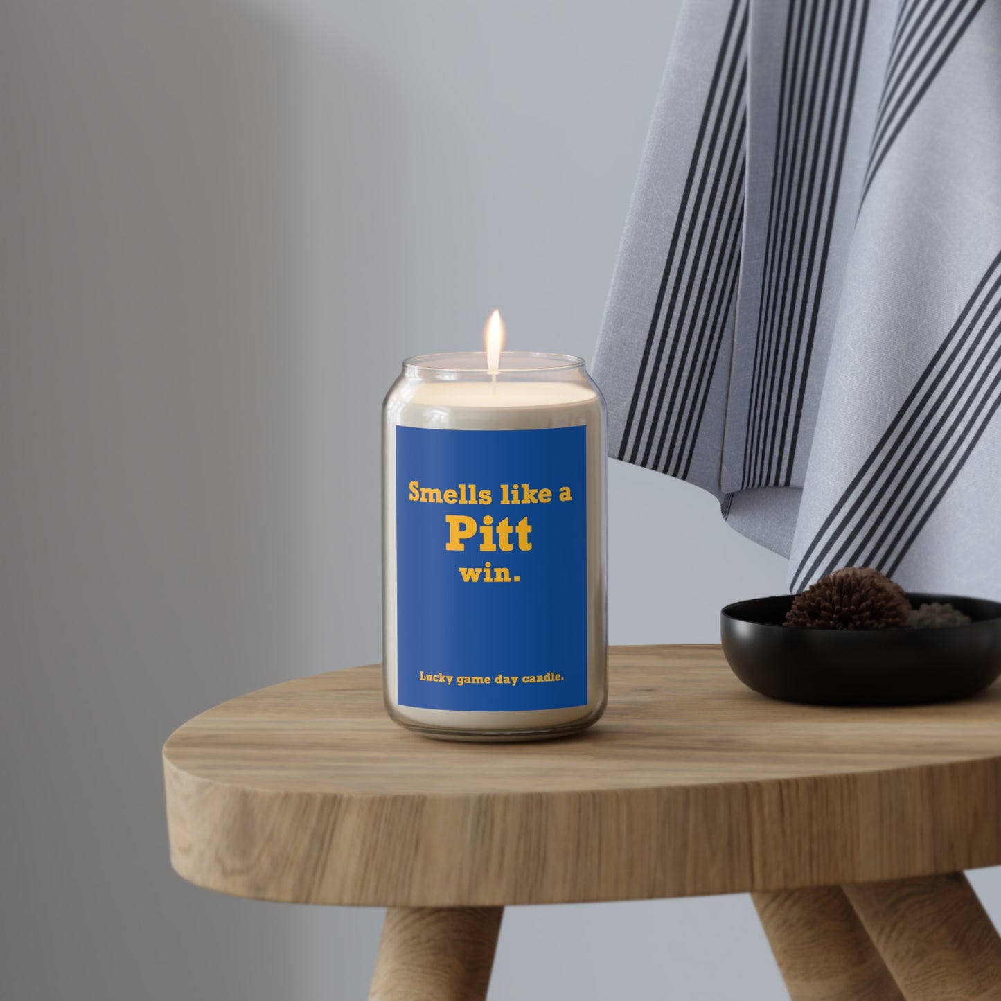 Pitt - "Smells like a Pitt win" scented candle (13.75 oz)