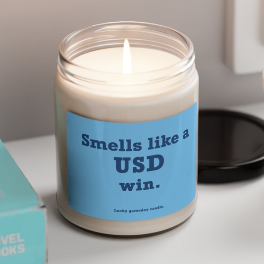 San Diego - "Smells like a USD win" scented candle (9 oz)